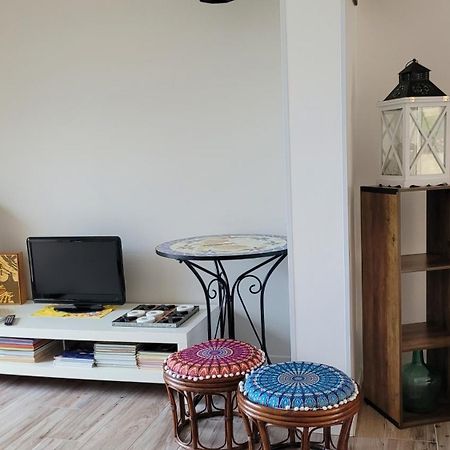Gîte Du Soleil Maison lumineuse avec terrasse solarium parking privé Sorède Esterno foto